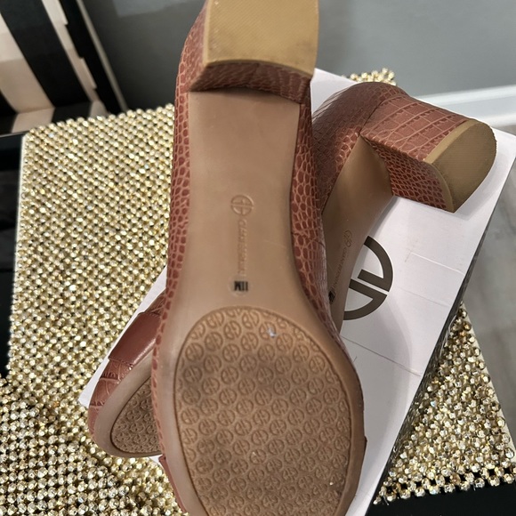 New Giani Bernini Heels - Picture 11 of 13